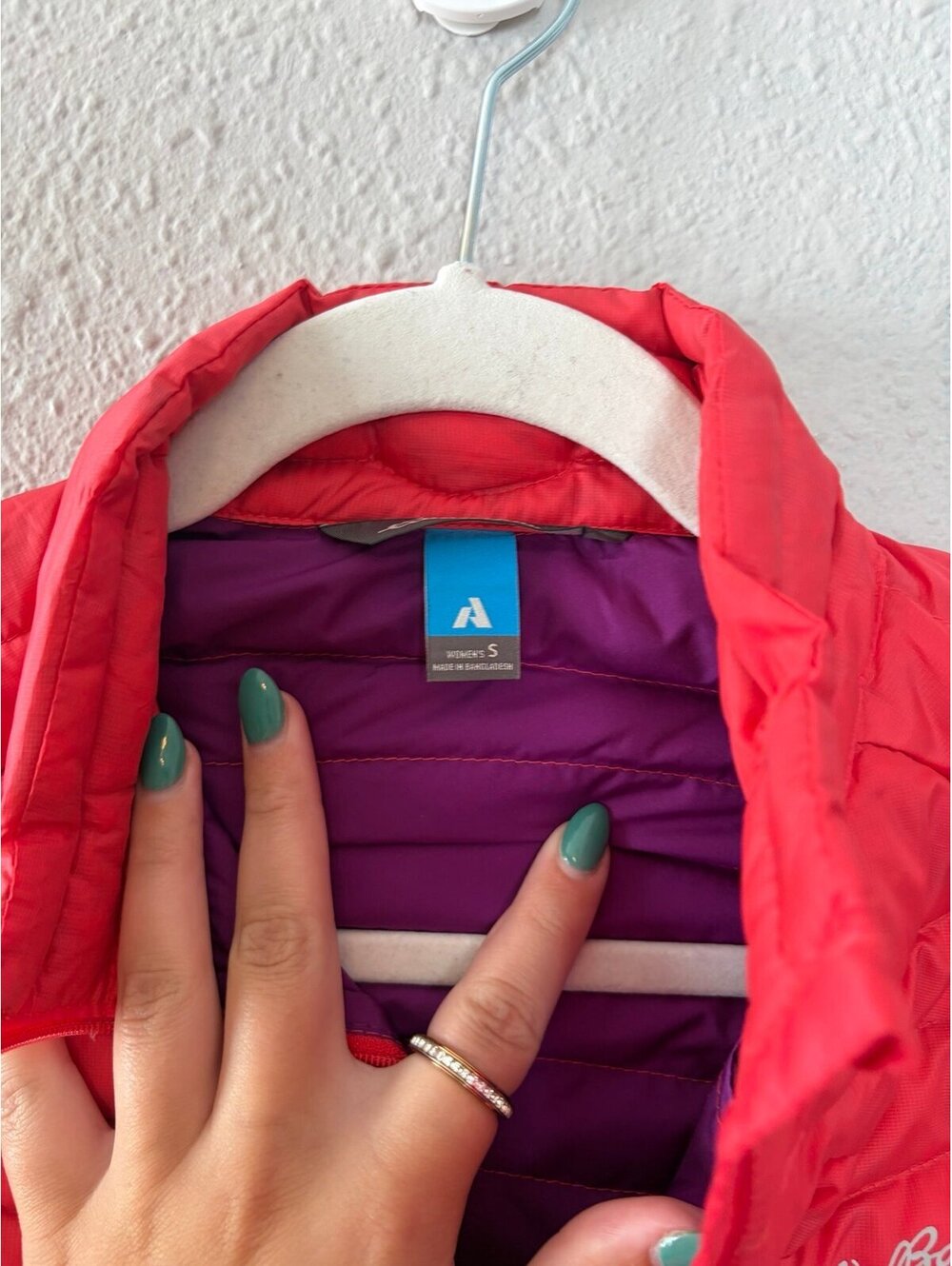 NWT Eddie Bauer Women's FirstAscent Downlight StormDown 800 Fill Vest Pink/Purpl - Picture 3 of 4
